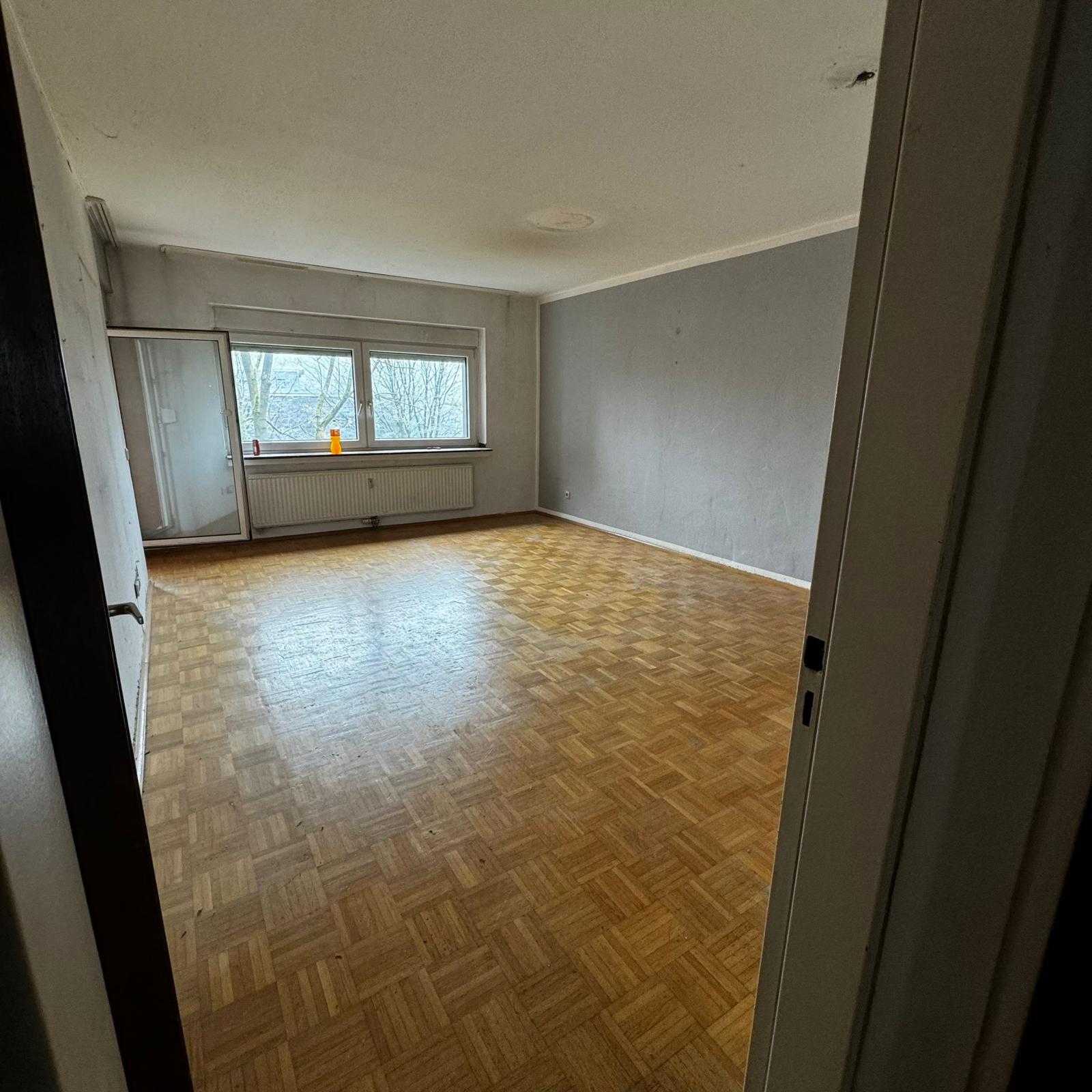 Wohnzimmer nach der Räumung – besenrein übergeben